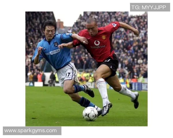 足球明星背后的童年故事揭示他们如何从小孩成长为足球巨星 足球明星背后的童年故事揭示他们如何从小孩成长为足球巨星