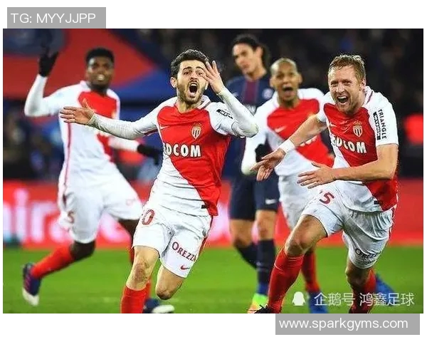 富恩拉夫与穆尔天主的精彩对决揭示足球战术的深层次博弈与魅力