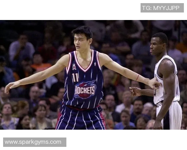 在街头偶遇NBA篮球明星的奇妙瞬间与难忘回忆分享 在街头偶遇NBA篮球明星的奇妙瞬间与难忘回忆分享